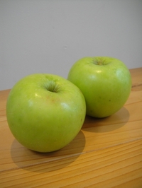 リンゴの収穫